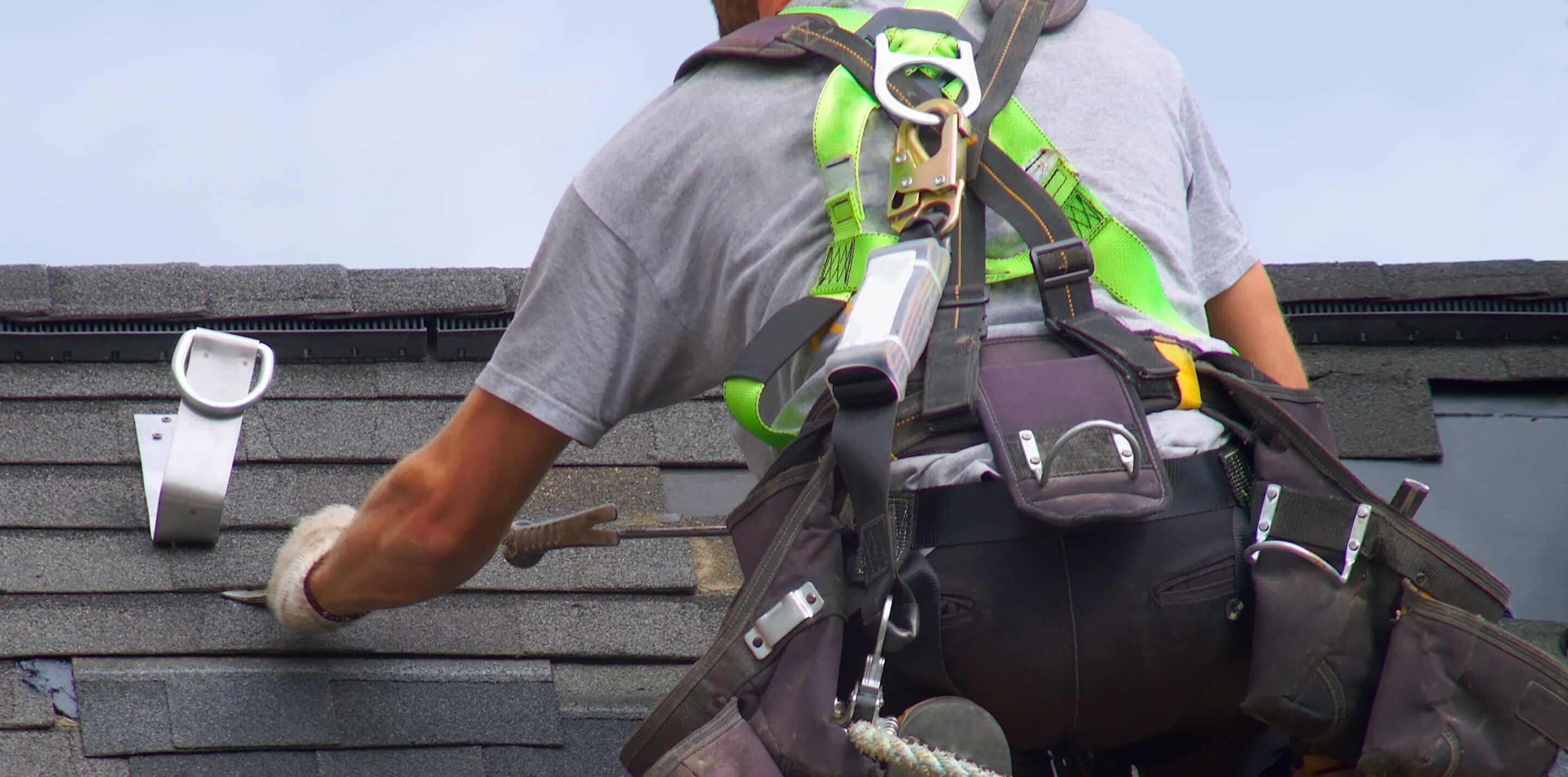 Roof installation contractor