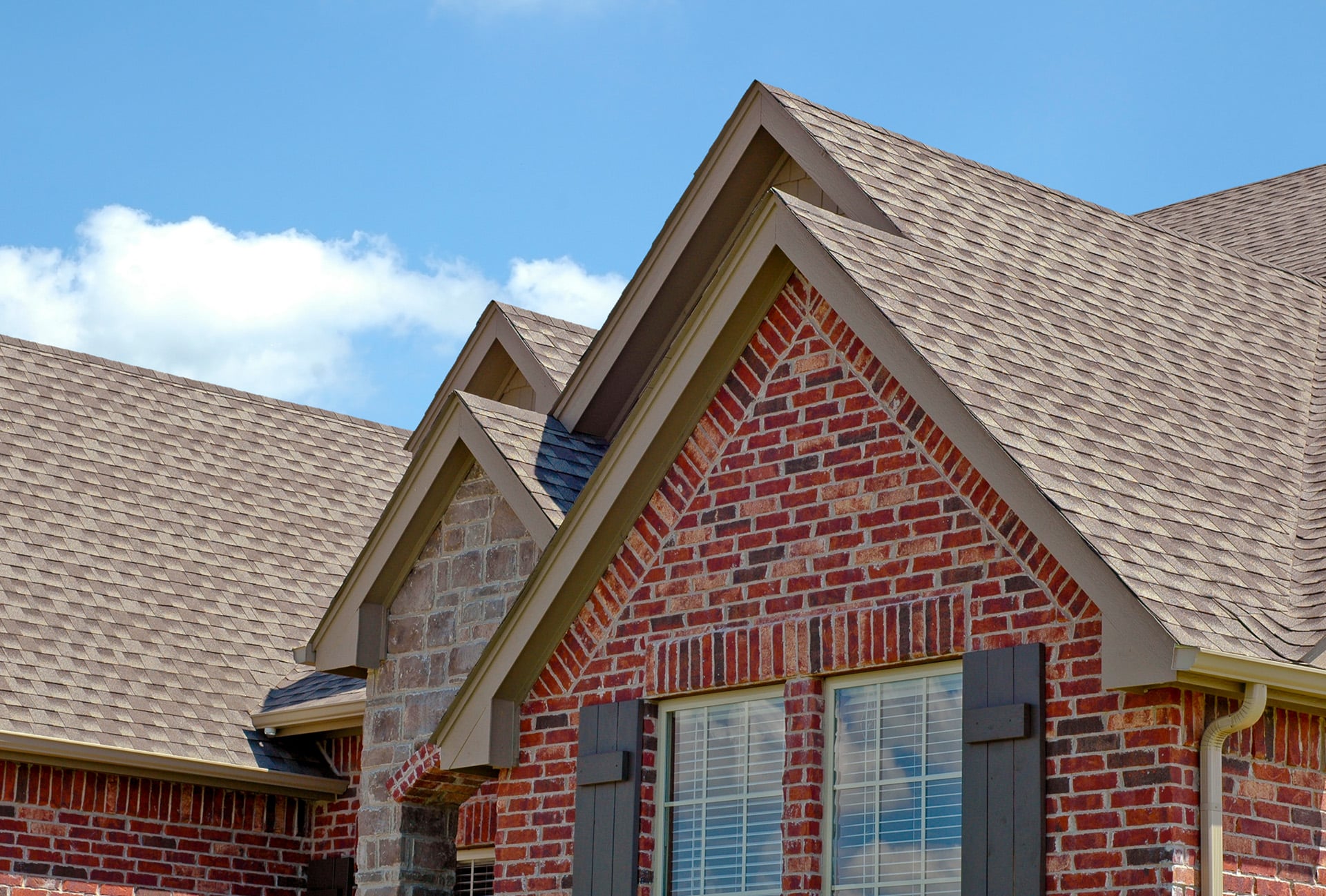 Shingle roof on Texas home